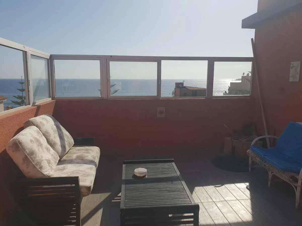 アパート Lovely Studia In Las Galletas Con Nice Sea Viewアパートメント